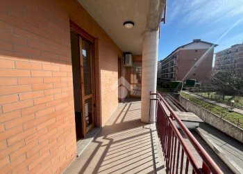 Appartamento Via Giuseppe Verdi, Ivrea - foto 42