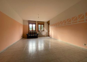 Appartamento Via Giuseppe Verdi, Ivrea - foto 5