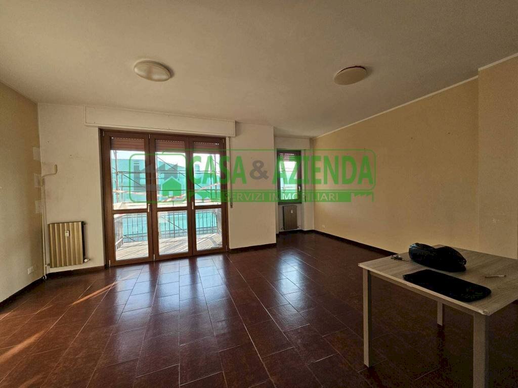 Trilocale via Alessandro Volta, Bellinzago Lombardo - foto 1