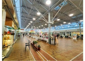 Negozio PRESSO CENTRO COMMERCIALE VIA PIRANDELLO, Bologna - foto 1