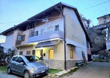 Casa indipendente Vicolo del Castello, Rivarossa - foto 1