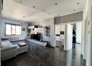 Quadrilocale Via Pavone, Banchette - foto 1