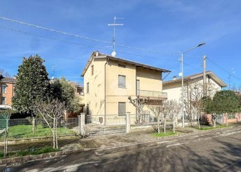 Casa indipendente via delle Nazioni Unite, Carpi - foto 1