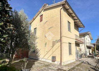 Casa indipendente via delle Nazioni Unite, Carpi - foto 3