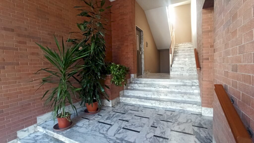 Two-room apartment piazza G. Perotti, Carrù - photo 2