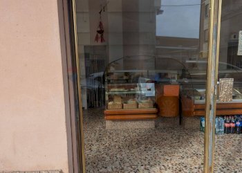 Commercial Premises Madonnina, Modena, Modena (neighborhood Madonnina) - photo 6