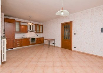 Trilocale Collegno - foto 3