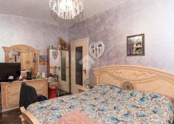 Three-room apartment Via Torino, San Francesco al Campo - photo 9