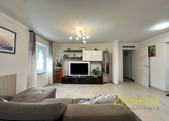 Foto 3 - Casa semi indipendente Via delle Penne Nere, Corno di Rosazzo - foto 3