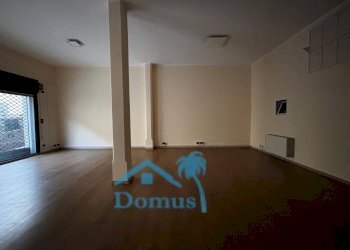 Foto 1 - Locale Commerciale Via Buniva
 
13, Pinerolo - foto 1