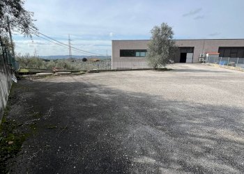 Foto 17 - Capannone via Colonnetta
 
60, Montopoli di Sabina - foto 17