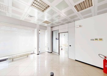 Foto 1 - Locale Commerciale via lodovico castiglioni, Castiglione Olona - foto 1