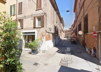 Foto 1 - Negozio Via Contrari, Ferrara - foto 1