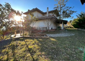 Foto 6 - Villa C/DA BRECCETO, Ariano Irpino - photo 6