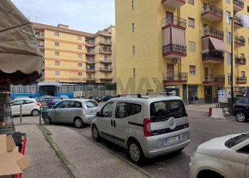 Edificio all\'aperto - Negozio Via Principe di Piemonte
 
SNC, Casoria - foto 2
