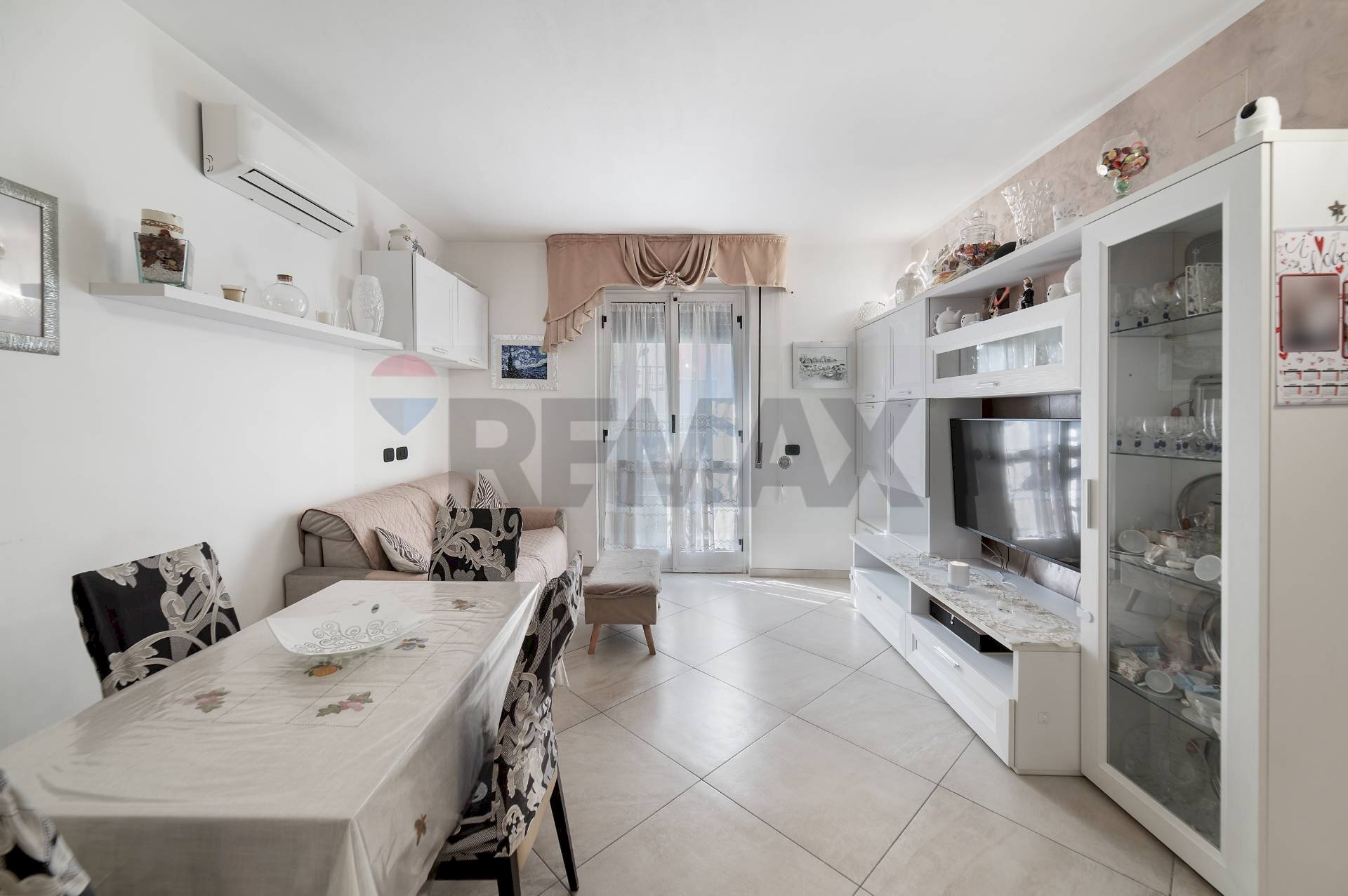 Sala da pranzo - Trilocale VIA BREMBO
 
3, Monza - foto 3