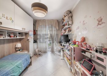 Camera / camera da letto - Trilocale VIA BREMBO
 
3, Monza - foto 16