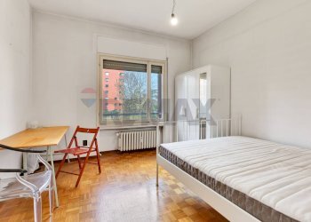 Camera / camera da letto - Trilocale via forze armate
 
260, Milano - foto 10