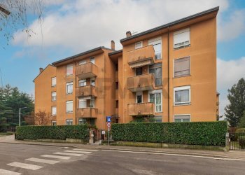 Edificio all\'aperto - Quadrilocale Varese - foto 24