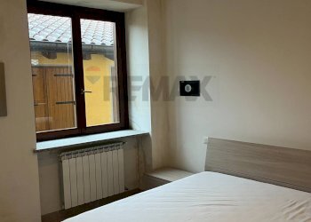 Camera / camera da letto - Bilocale Brezzo di Bedero - foto 13