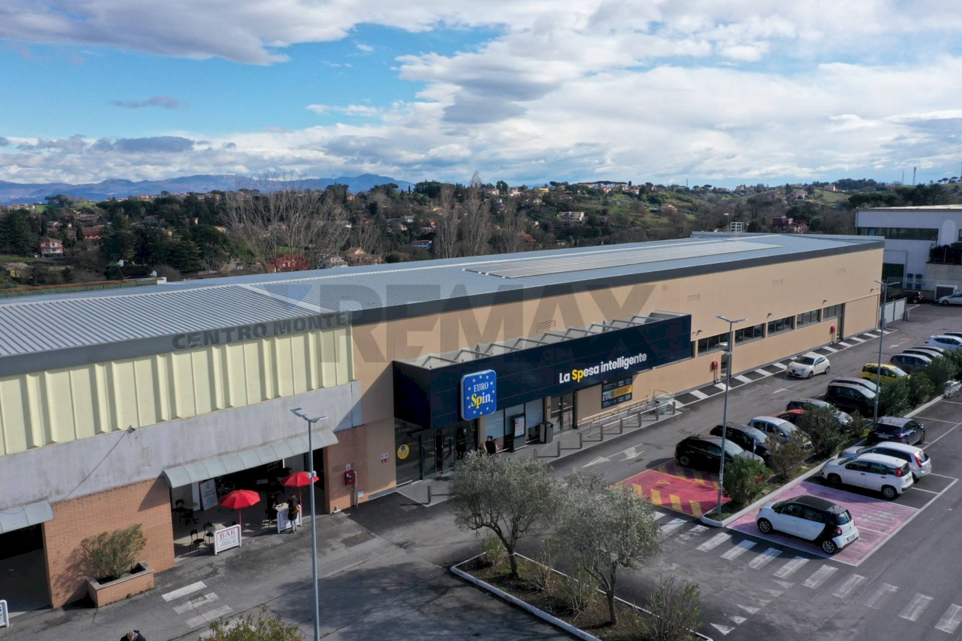 Edificio all\'aperto - Locale Commerciale Via Flaminia
 
8, Rignano Flaminio - foto 3