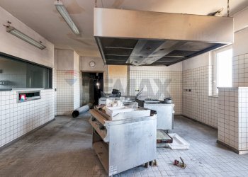 Cucina - Locale Commerciale Via Flaminia
 
8, Rignano Flaminio - foto 29