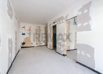 Stanza vuota - Bilocale Via Di Dragoncello
 
30, Roma - foto 2