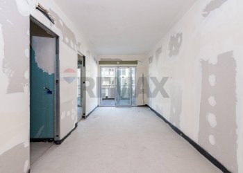 Stanza vuota - Bilocale Via Di Dragoncello
 
30, Roma - foto 4