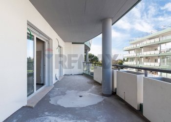 Balcone - Bilocale Via Di Dragoncello
 
30, Roma - foto 16