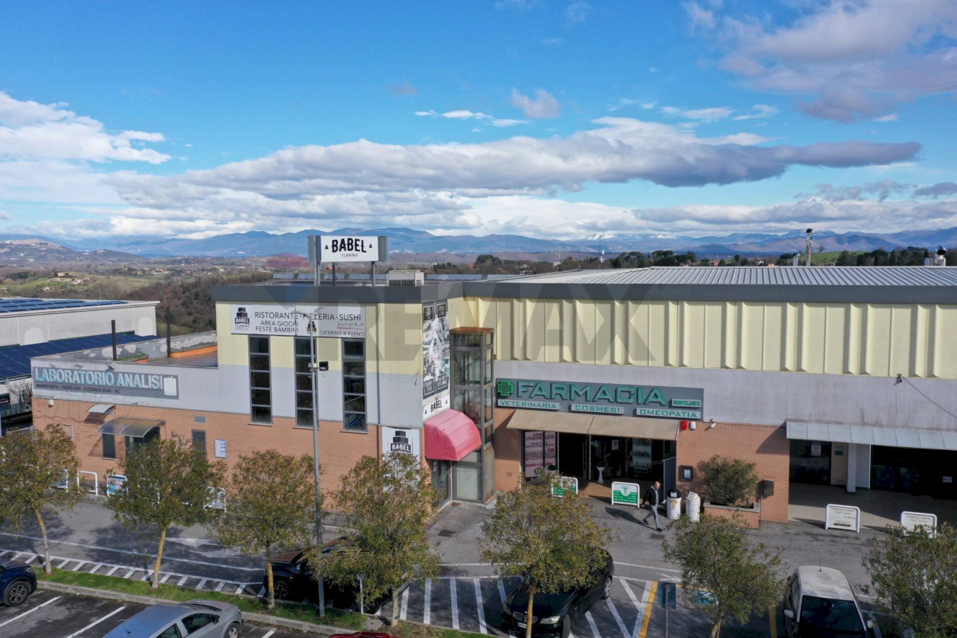 Edificio all\'aperto - Locale Commerciale Via Flaminia
 
8, Rignano Flaminio - foto 3