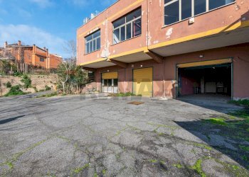 Edificio all\'aperto - Locale Commerciale Via Roncacci
1, Morlupo - foto 6