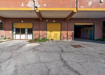 Edificio all\'aperto - Locale Commerciale Via Roncacci
1, Morlupo - foto 5