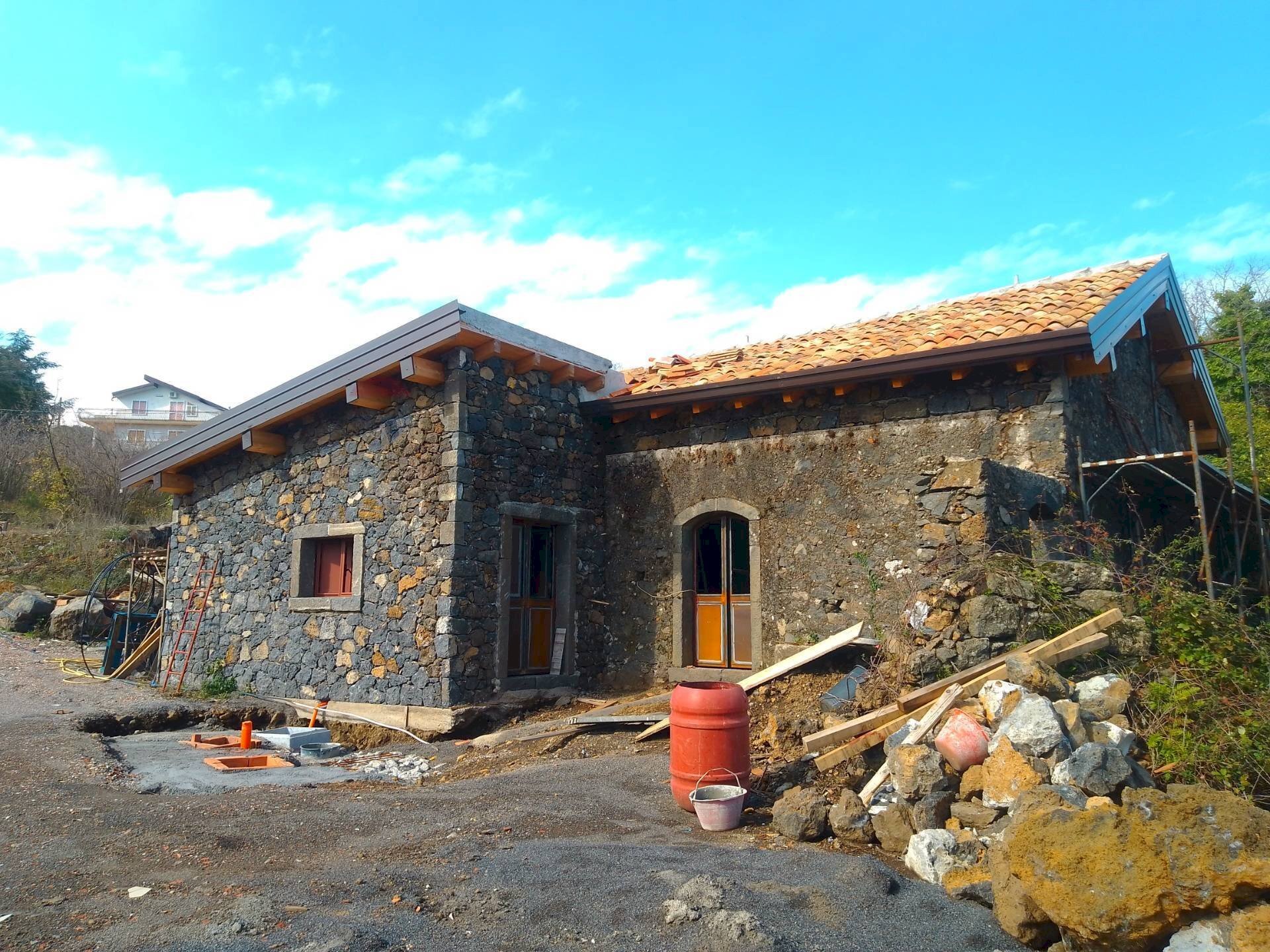 Casa all\'aperto - Terreno edificabile Via Costantini
 
sn, Sant'Alfio - foto 1