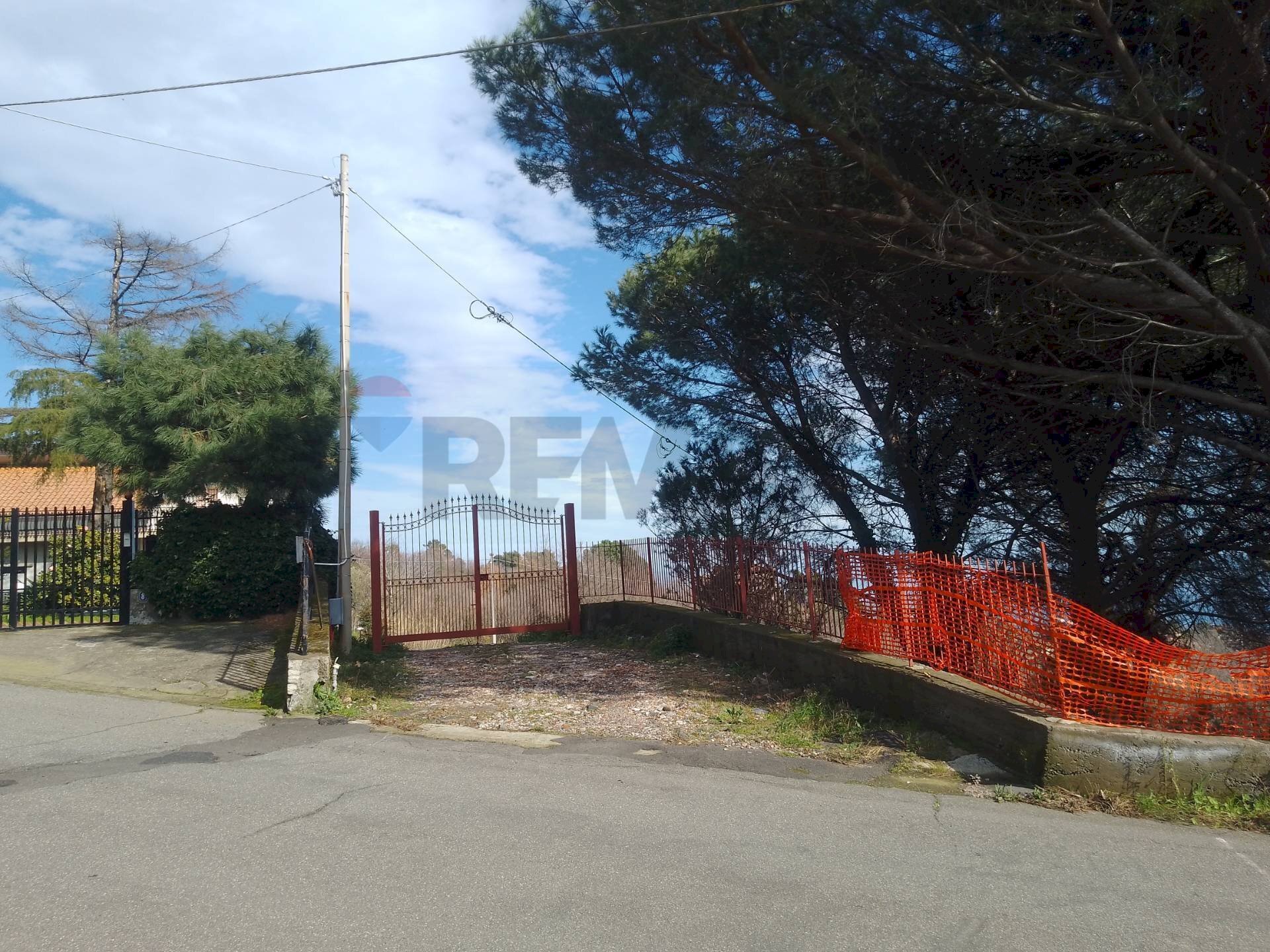 Casa all\'aperto - Terreno edificabile Via Costantini
 
sn, Sant'Alfio - foto 2