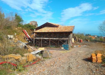 Casa all\'aperto - Terreno edificabile Via Costantini
 
sn, Sant'Alfio - foto 9