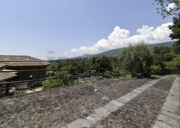 Vista delle montagne - Hotel Via Ballo Fuga
 
22, Zafferana Etnea - foto 15
