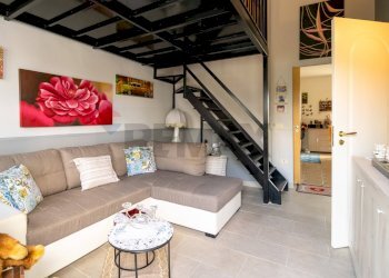 Soggiorno - Trilocale Via Danubio
 
42, Belpasso - foto 2