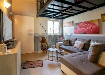 Soggiorno - Trilocale Via Danubio
 
42, Belpasso - foto 3