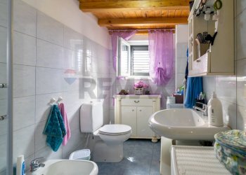 Bagno - Trilocale Via Danubio
 
42, Belpasso - foto 19