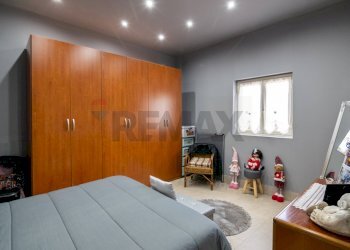 Camera / camera da letto - Trilocale Via Danubio
 
42, Belpasso - foto 23