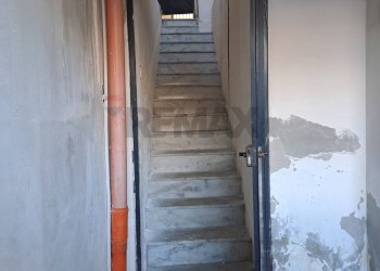 Scale - Monolocale Pietro Novelli
 
117, Catania - foto 5