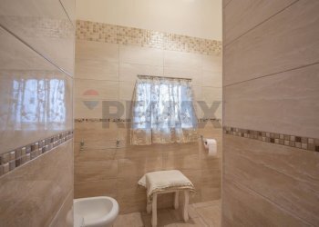 Bagno - Casa semi indipendente via ronco mandre
 
26, Caltagirone - foto 13