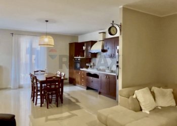 Sala da pranzo - Casa semi indipendente via ronco mandre
 
26, Caltagirone - foto 27