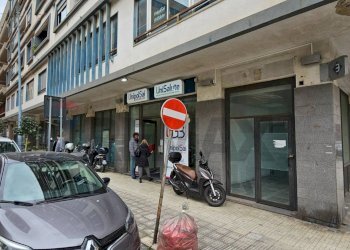 Edificio all\'aperto - Attività Commerciale Via XXVII Luglio
 
38, Messina - foto 6