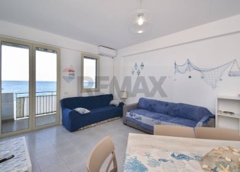 Sala da pranzo - Trilocale via spiaggia, 119, Mascali - foto 1