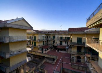 Edificio all\'aperto - Trilocale via spiaggia, 119, Mascali - foto 29