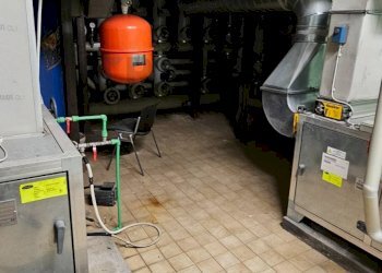 Parcheggio - Locale Commerciale Via XXVII Luglio
 
38, Messina - foto 4