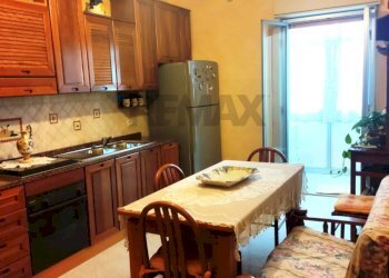 Cucina - Quadrilocale via Croce
 
100, Aci Catena - foto 1