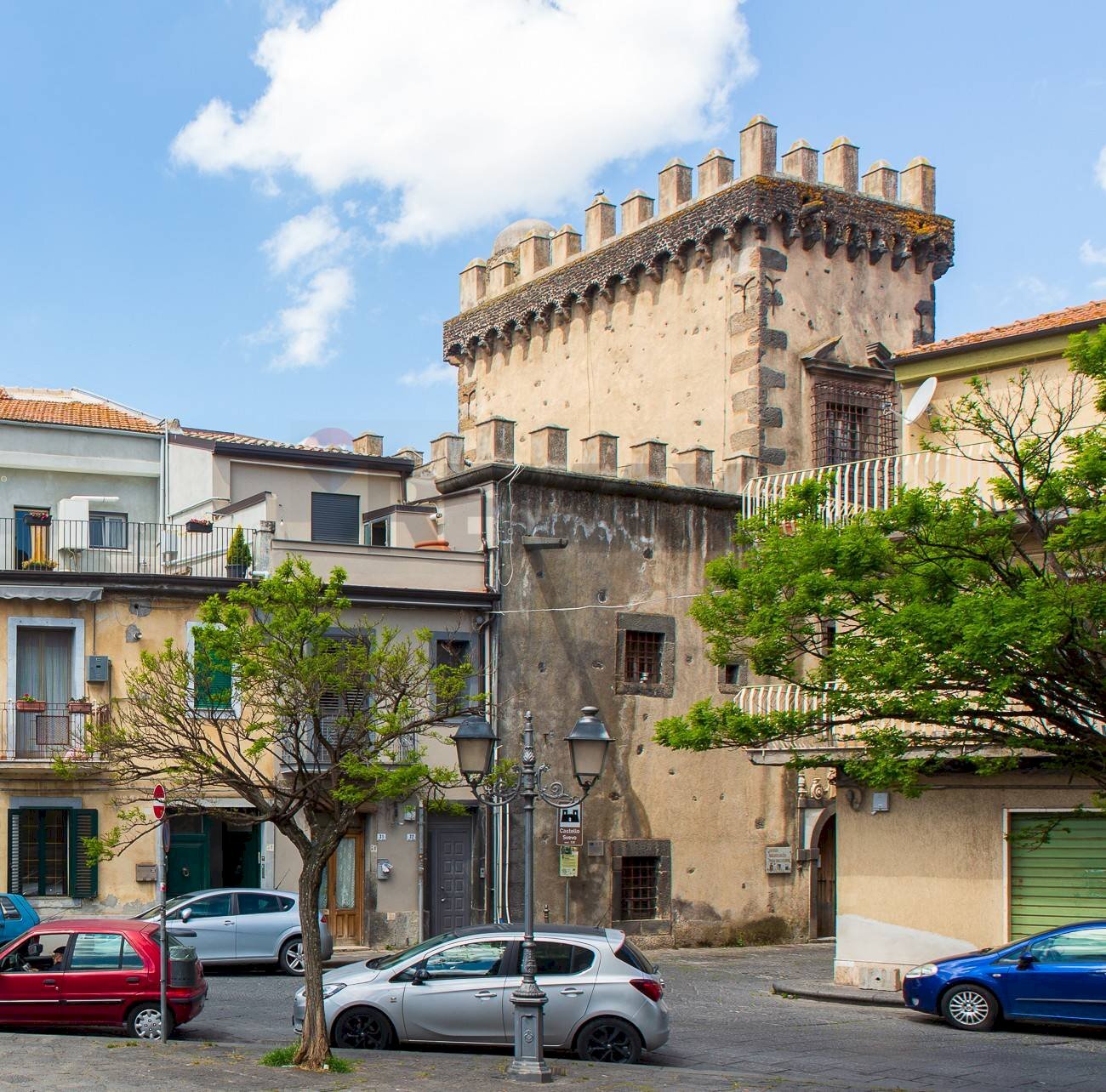 Edificio all\'aperto - Semi-detached house Piazzale San Martino
 
29/30, Randazzo - photo 1