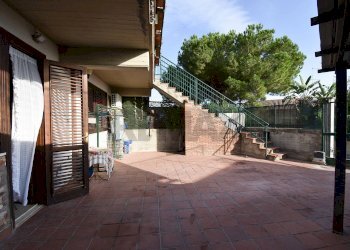 Terrazza - Casa semi indipendente via Dei Ciclopi
 
106, Aci Catena - foto 3